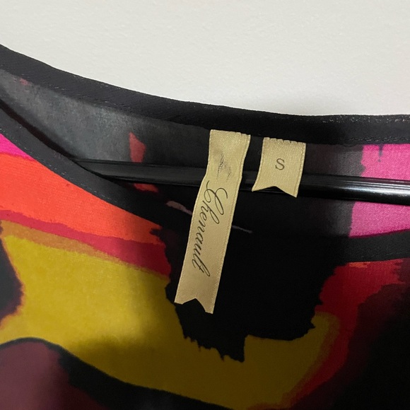 Chenault Vibrant Abstract Women's Blouse - Picture 2 of 3